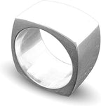 Anillo Brutalista